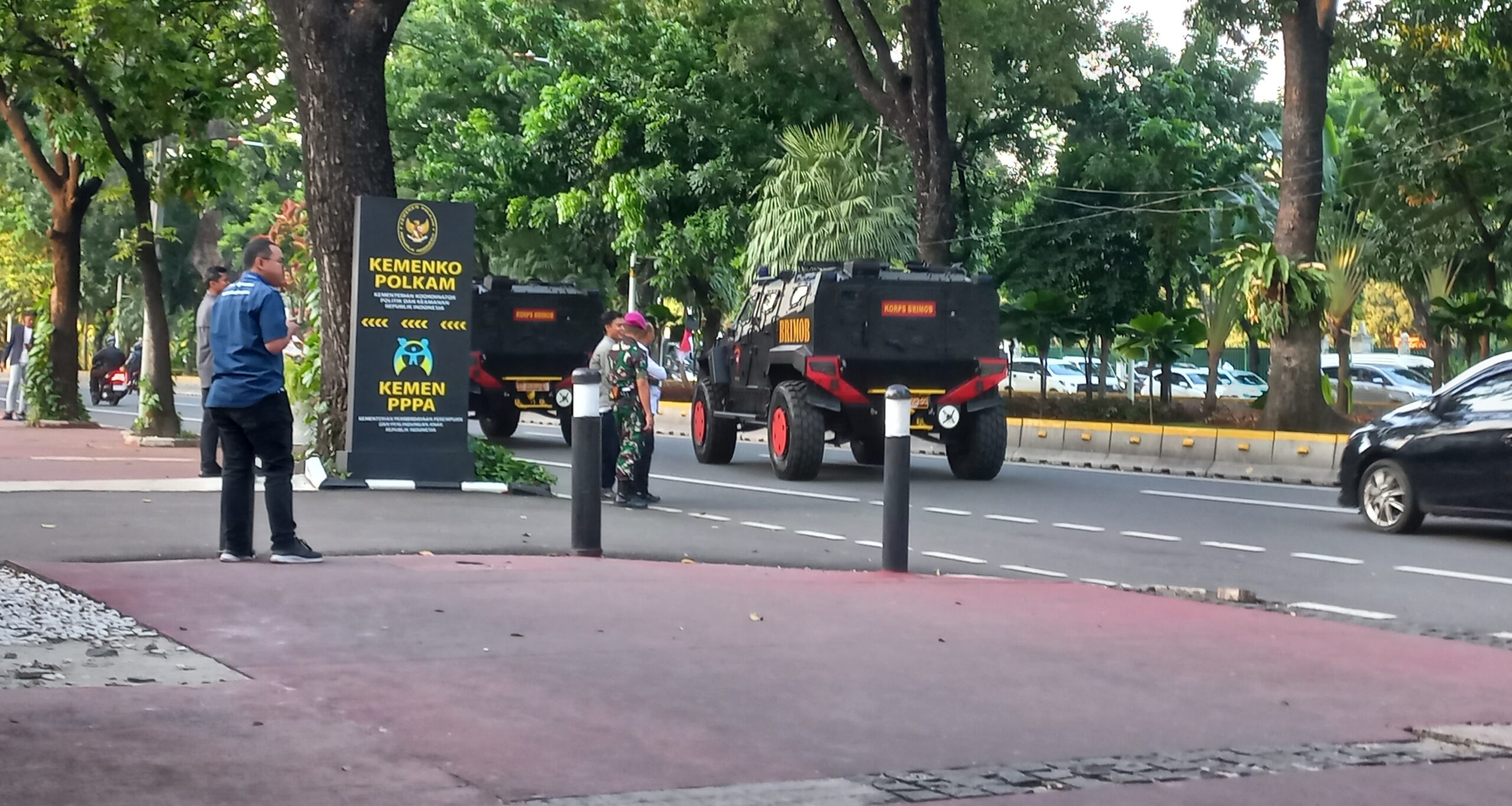Menko Polkam Diganti, Gedung Dijaga Ketat Aparat