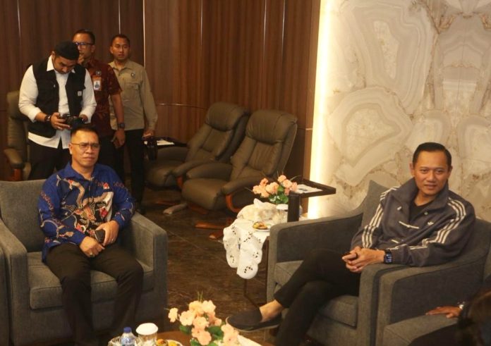 Kunjungi Batam, Menko AHY Disambut Bupati Kepulauan Anambas